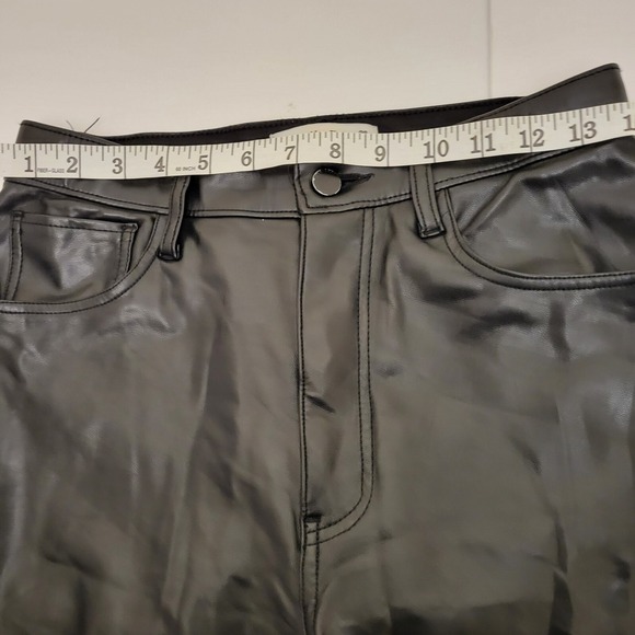 Abercrombie Fitch Vegan Leather Ankle Straight Ultra High Rise Pants Black 28 6 - Picture 4 of 10